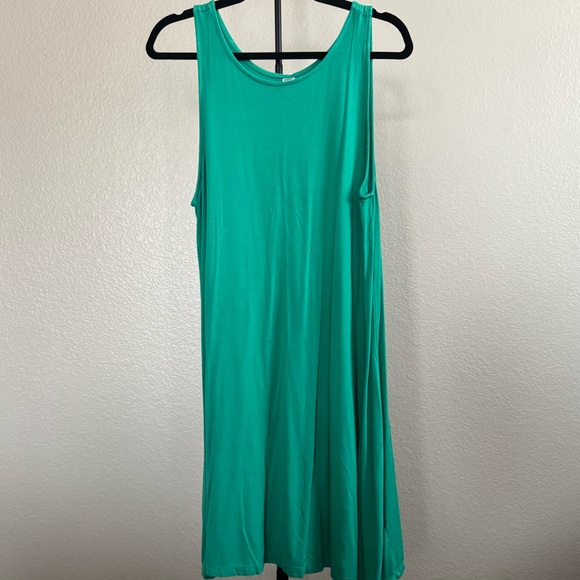 BUNDLE OF 3 Women’s Old Navy Sleeveless Dresses - Picture 10 of 13